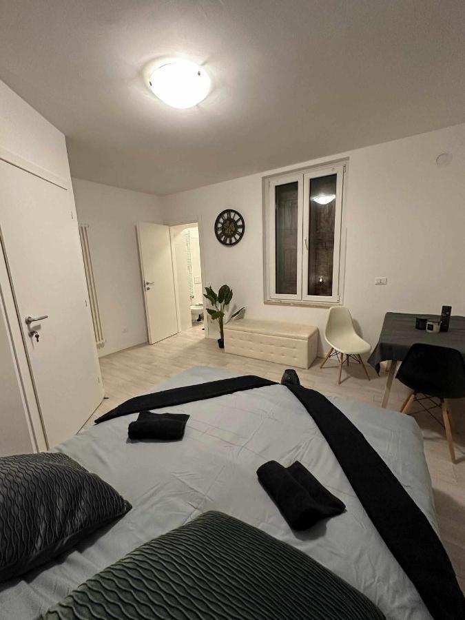 Destiny Home 3 Verona Borgo Roma Exterior foto