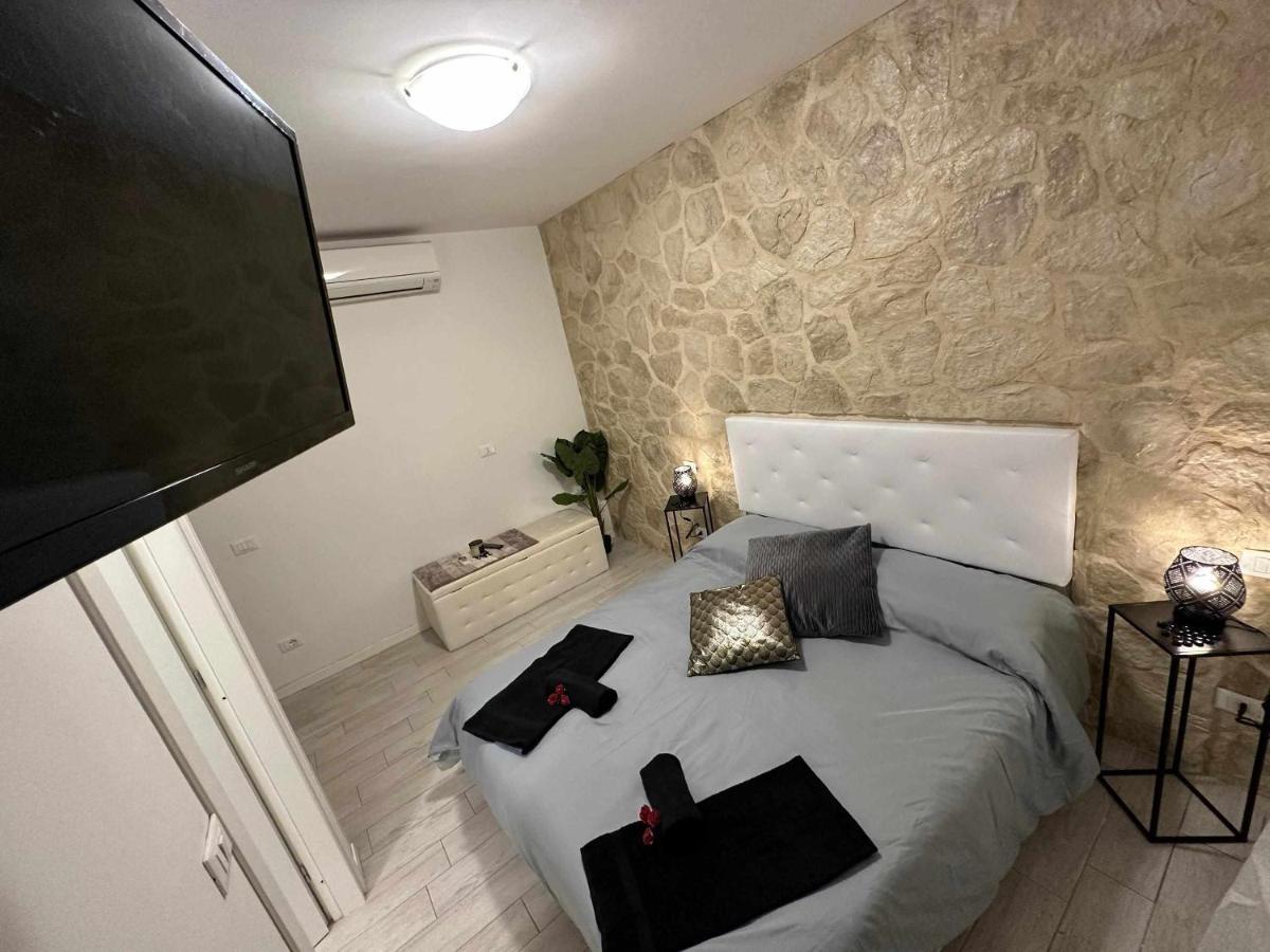 Destiny Home 3 Verona Borgo Roma Exterior foto