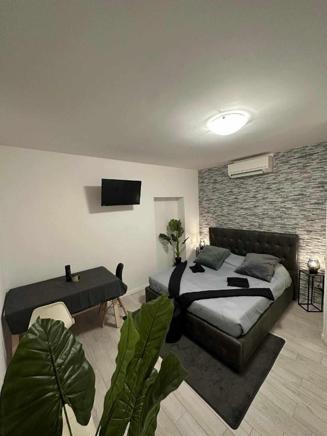 Destiny Home 3 Verona Borgo Roma Exterior foto